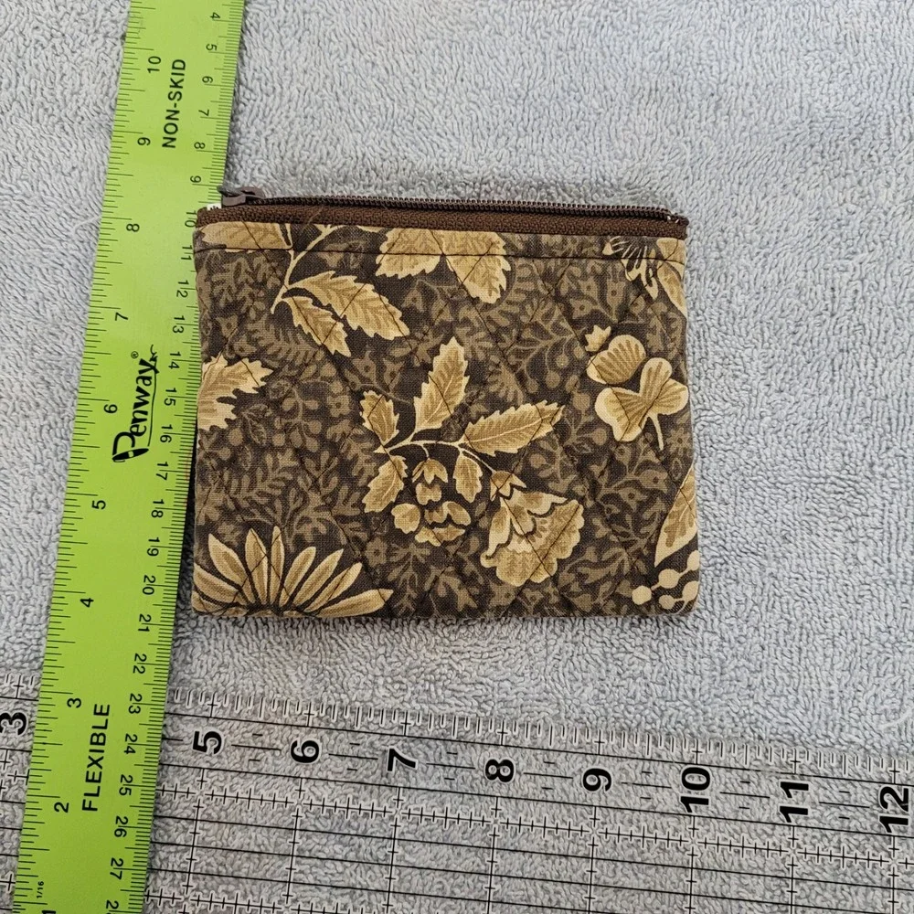 Vera Bradley Vintage Quilted Retired Java Coin Purse Brown Tan Floral‎ Zip Pouch